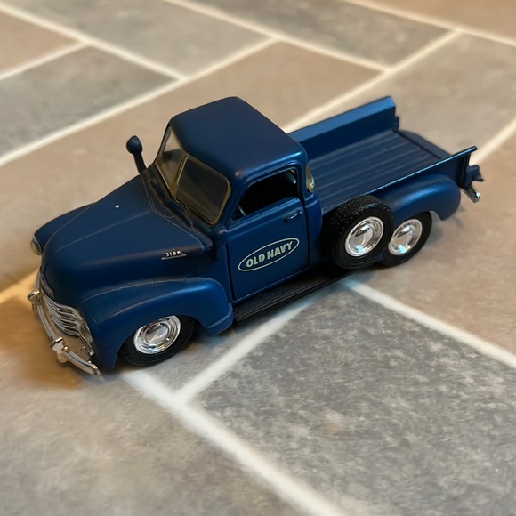 Old Navy Chevrolet Model Pick-Up Truck - Picture 1 of 7